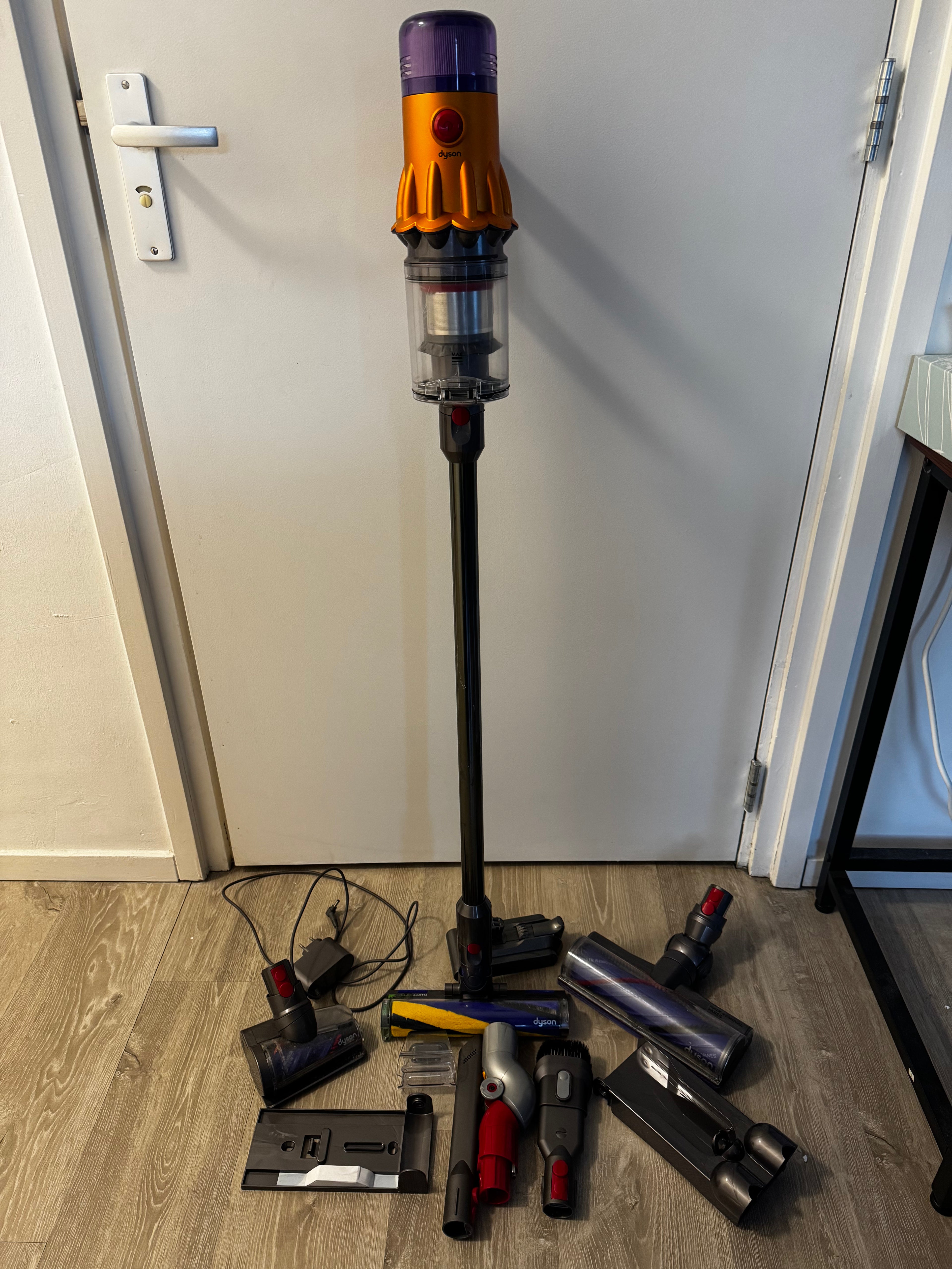 Dyson V12 Detect Slim Cordless Vacuum Cleaner
